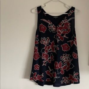 Women’s express sleeveless tank